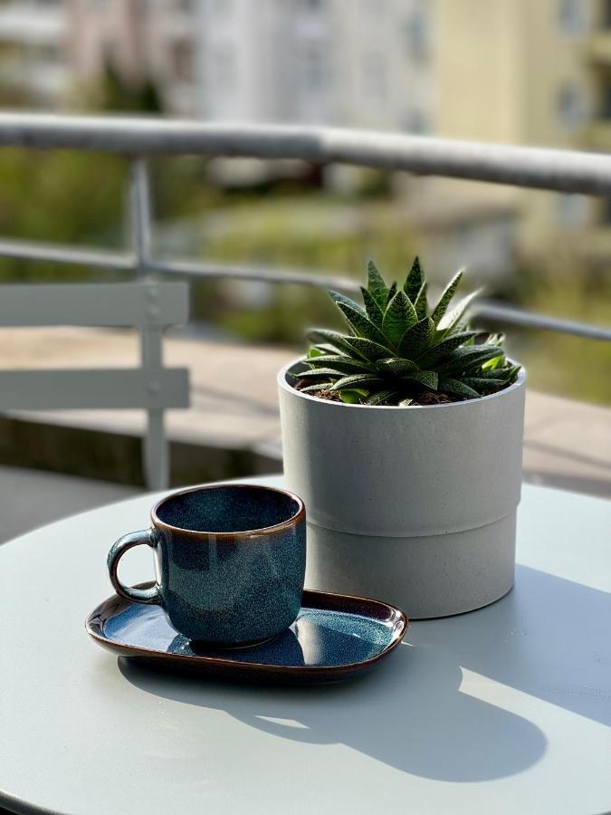 Sunset Apartment: Free Parking + Balcony + Netflix Essen Exterior foto